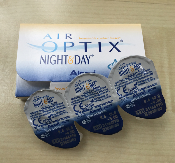 Einzelpackungen (Blister) der Air Optix Day & Night Aqua Kontaktlinse