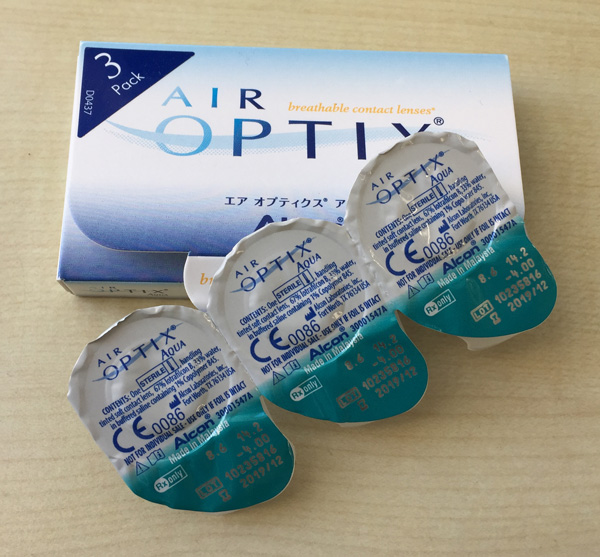 Einzelpackungen (Blister) der Air Optix Aqua Kontaktlinse